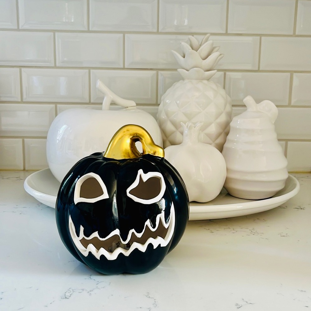Rite Aid Black Ceramic Light Up Jack O Lantern Pumpkin 🎃 - Picture 2 of 11
